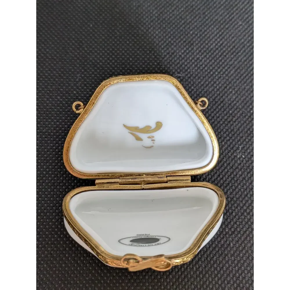 LIMOGES FRANCE Purse Pocketbook Hinged Trinket Box Hand-painted Pierre